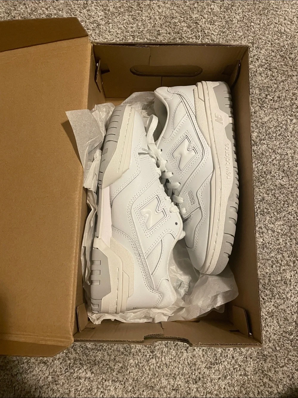 New Balance 550
